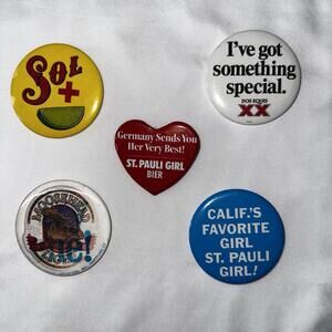 VTG Lot BEER Moosehead Dos Equis St. Pauli Girl Sol ADVERTISING PINBACK BUTTON